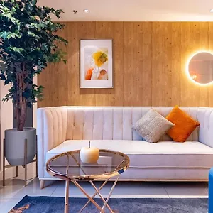 ❈ Tropicana 218 By Alv ❈ Apartment George Town