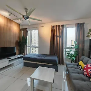 Seaview Mansion One Apartment George Town